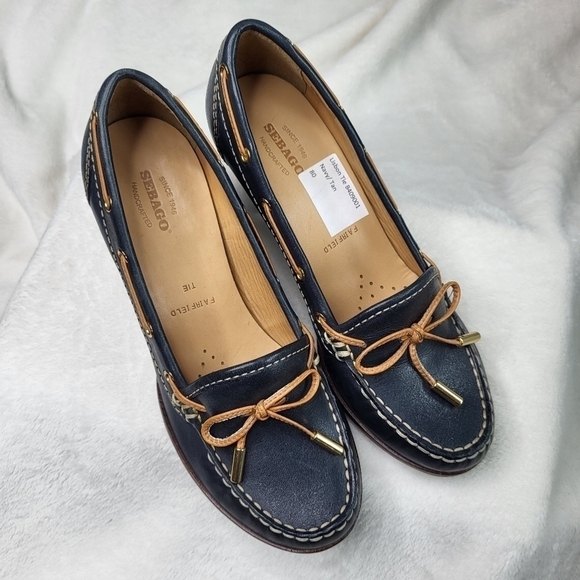 Sabago Healed Leather Shoes. Size 6B. Made in Brazil. - Picture 3 of 11